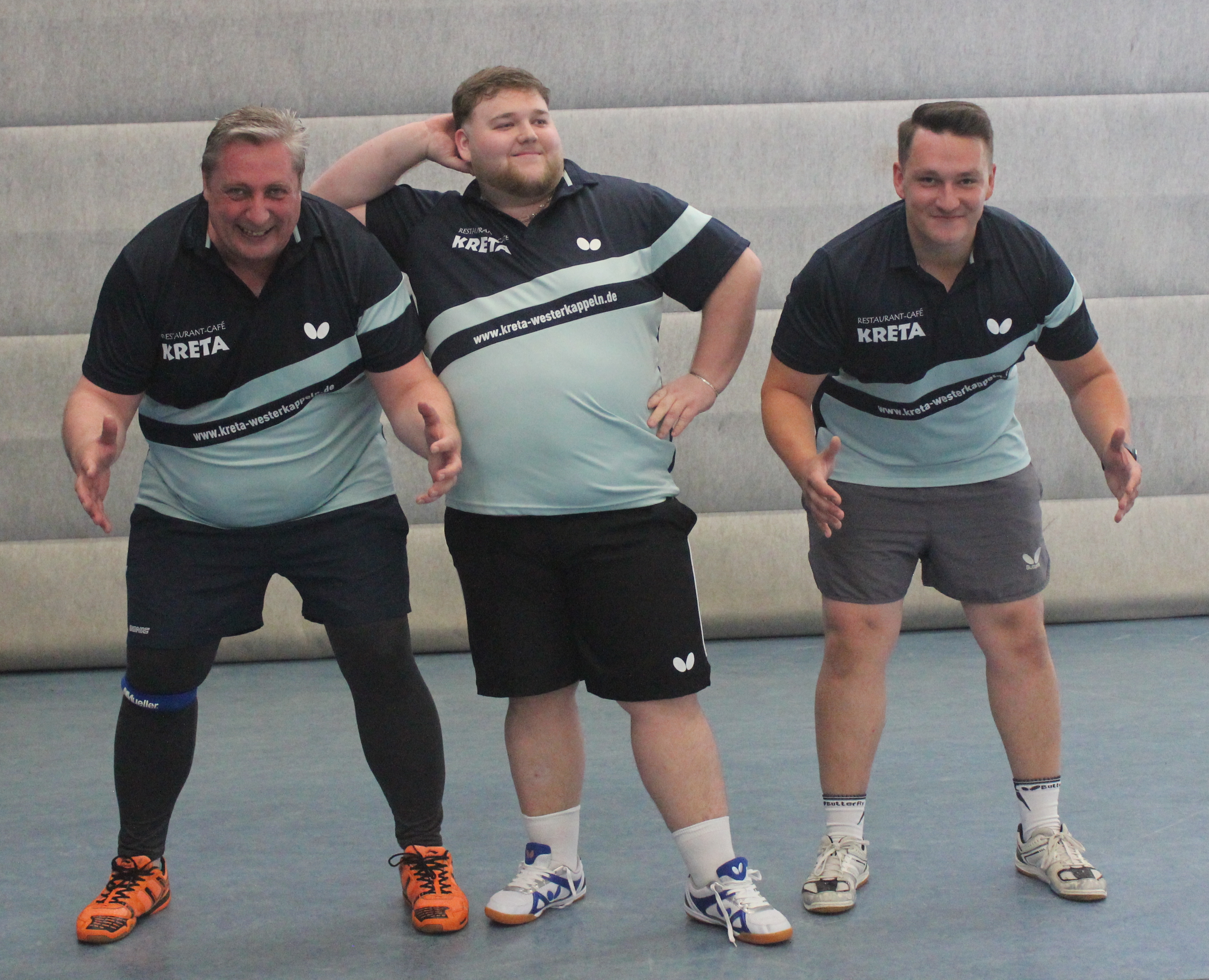 Dima, Sergej und Dominik waren in Mettingen bzw. Dissen im Einsatz, Sergej und Dominik wurden Dritte in der Herren-B-Klasse in Dissen.