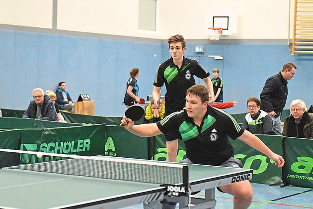 Das Westfalia-Doppel Finn-Luca Moser (links) und Domink Woyciechowski konnte nur eines seiner beiden Matches gewinnen.